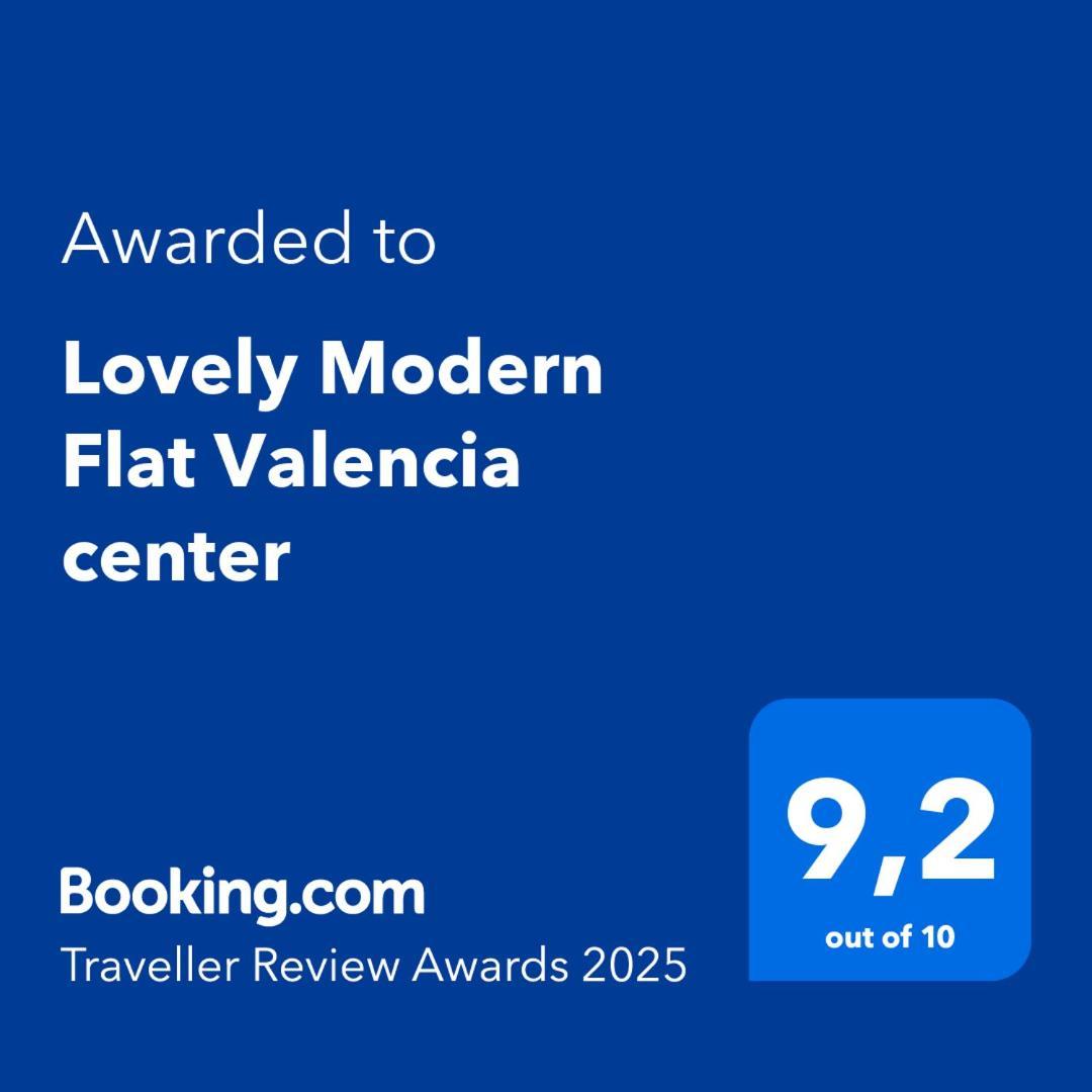 Lovely Modern Flat Valencia Center Buitenkant foto